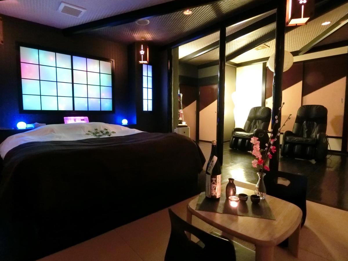 Love hotel Shizu Kasama
